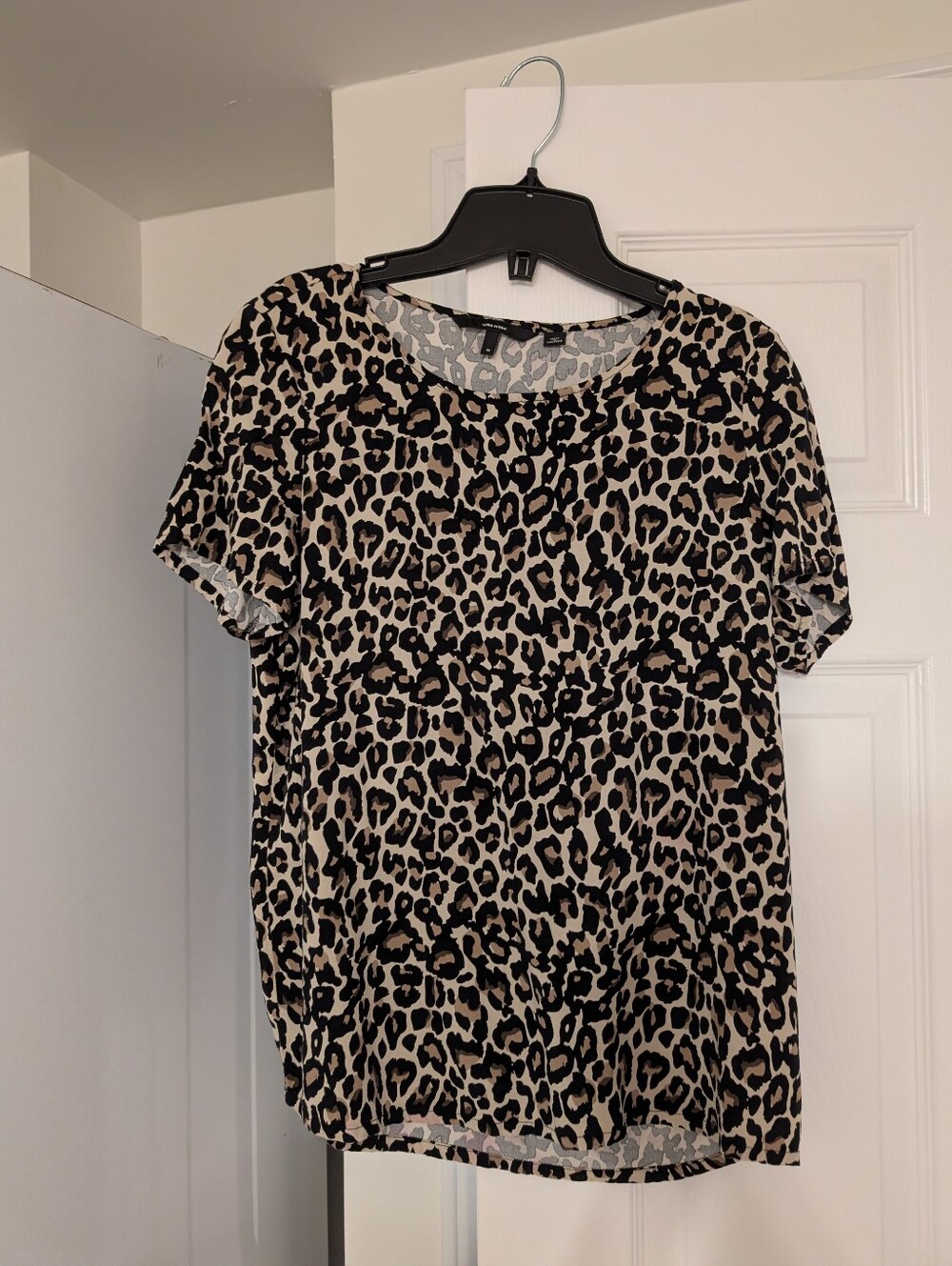 Vero Moda Leopard Print Short Sleeve Top - Black and Cream
